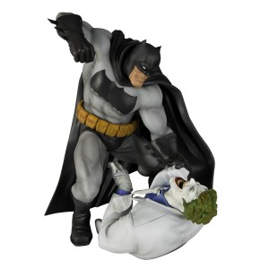 58-258-the-dark-knight-returns-batman-vs-joker-artfx-statue